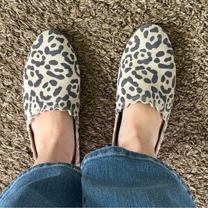 Leopard slip on shoes / Lucky Brand slip on